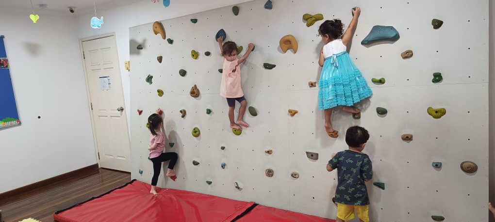 Roots & Wings Montessori Preschool, Damansara Heights