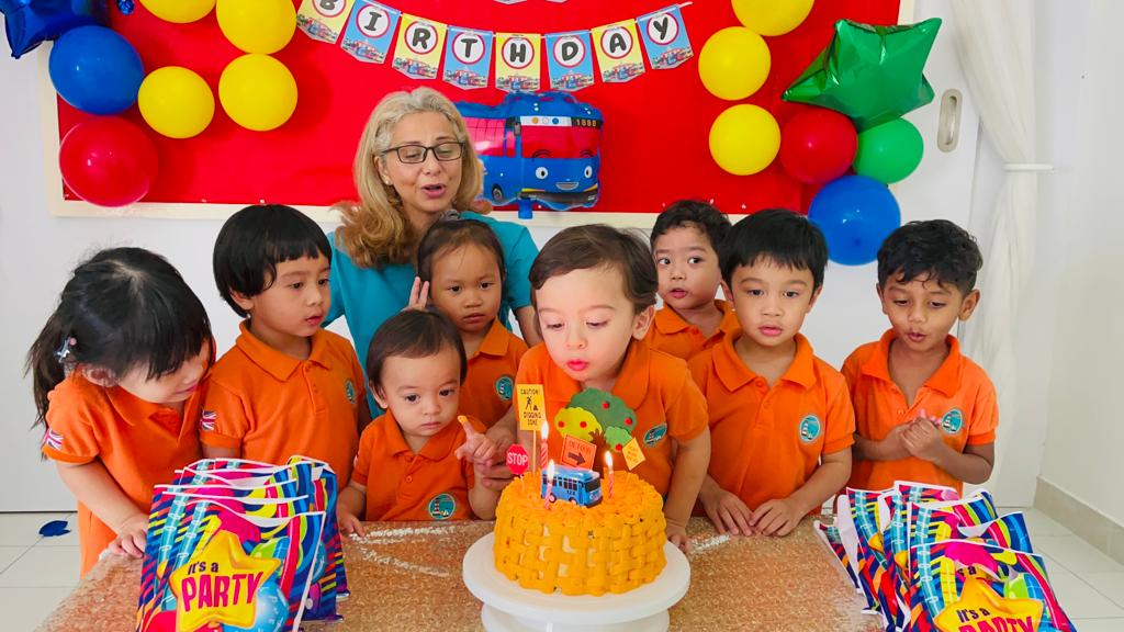 Women in Malaysian education Datin Zara Davies British Montessori
