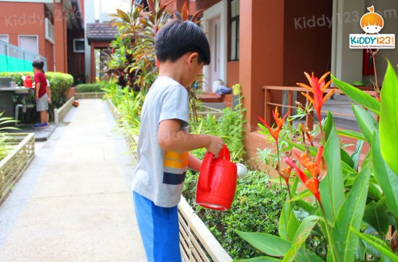 Chai Sheau Fen Acacia Montessori