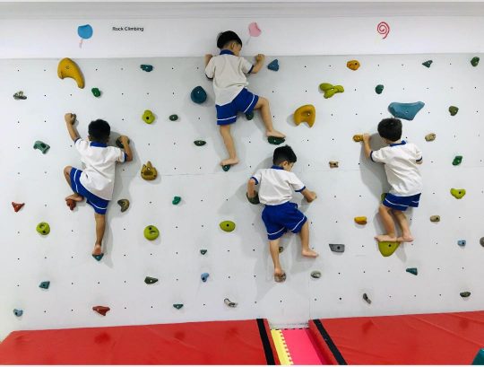 Roots & Wings Montessori Preschool, Damansara Heights