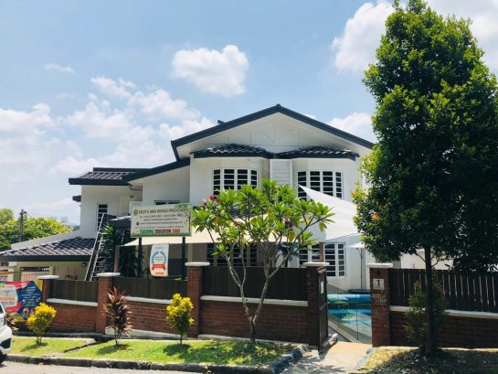 Roots & Wings Montessori Preschool, Damansara Heights
