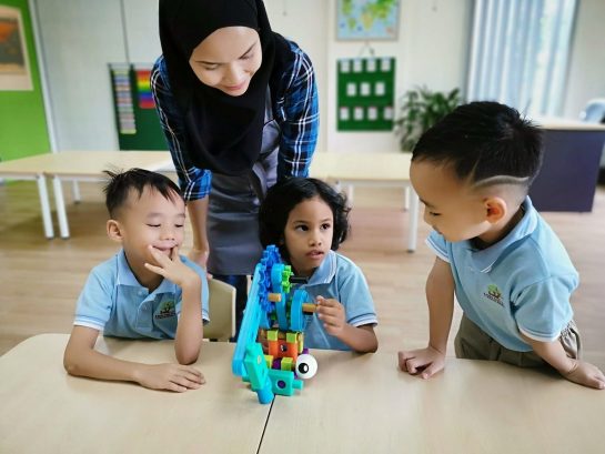 Little Oak Tree, Bukit Jelutong, Shah Alam