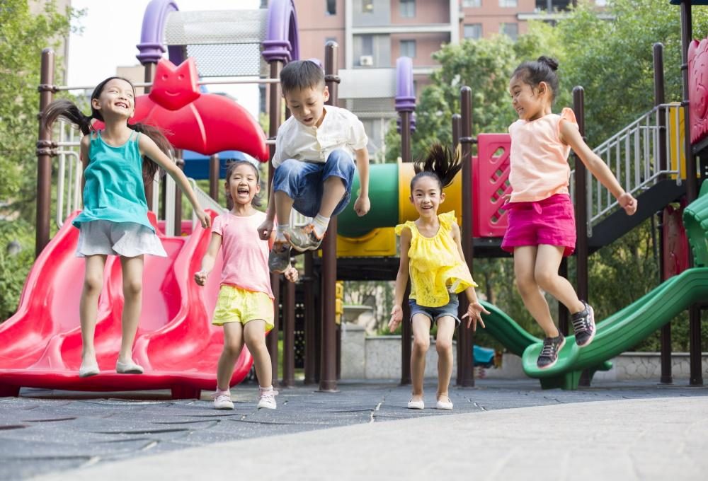 5 Ways To Help Your Preschool Child Socialise Better