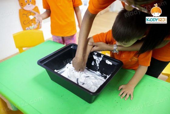 Orange Montessori Kidz, USJ Taipan