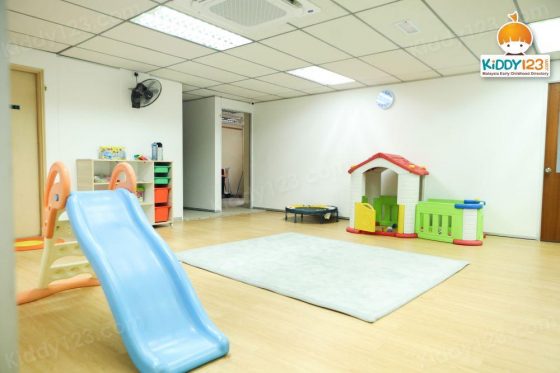 Orange Montessori Kidz, USJ Taipan
