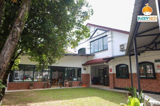 Small Wonder Malaysia, Bandar Bukit Tinggi (Junior & Senior)