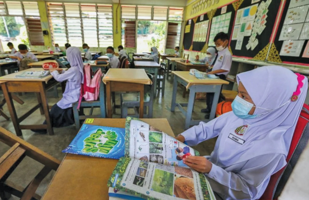 Dual language programme (DLP) Dual language programme (DLP)
