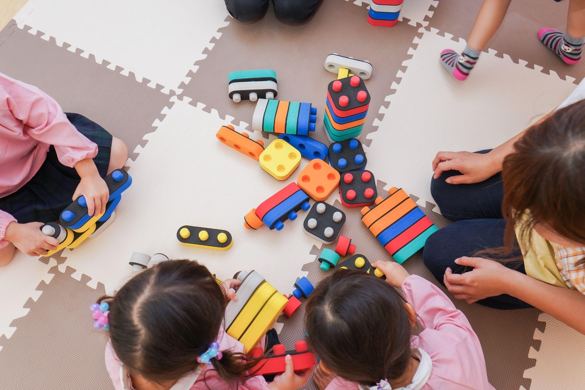 Ways_To_Incorporate_Play_During_Lessons