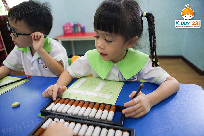 3Q-mrc-junior-kindergarten-taman-maluri